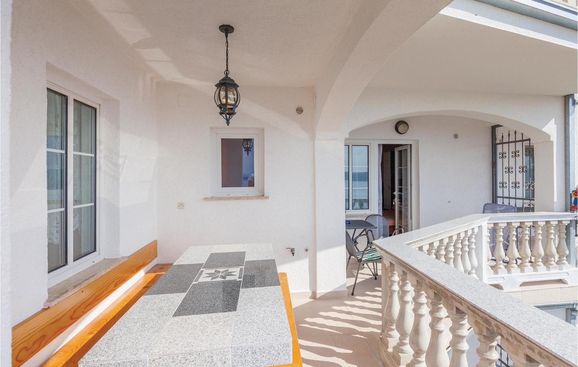 Nice Apartment In Crikvenica With Kitchen Ngoại thất bức ảnh